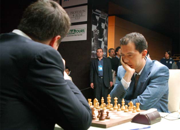 Rustam Kasimdzhanov vs Peter Svidler (2005)