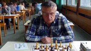 V Okhotnik