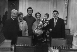 R Bilunova