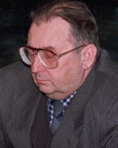 A Shestoperov