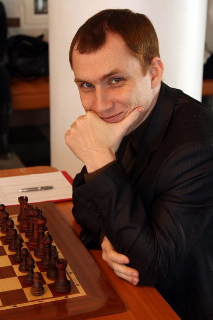 V Aveskulov