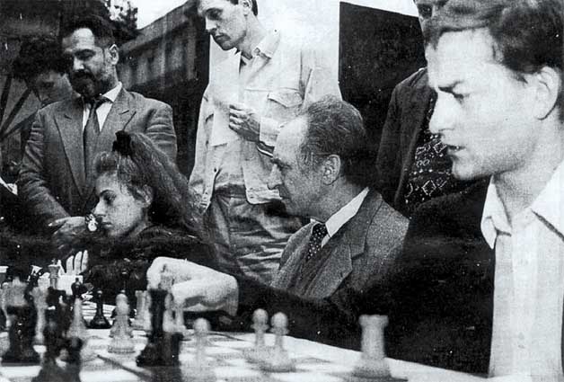 Valery Salov vs Gata Kamsky (1994)