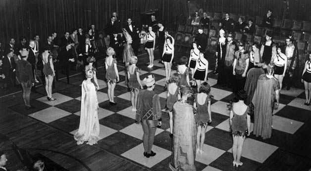 Jose Raul Capablanca vs Herman Steiner (1933) Hollywood Ending