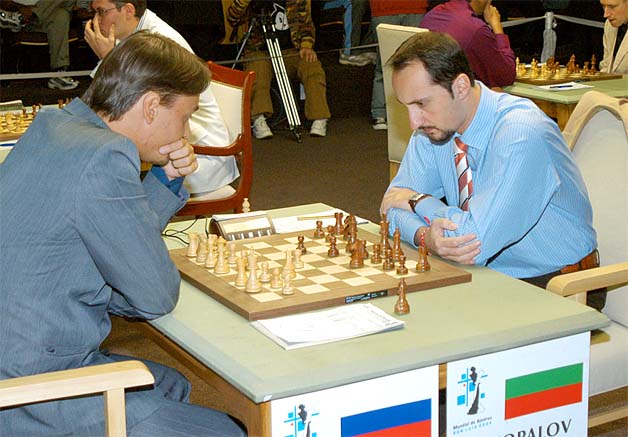 Alexander Morozevich vs Veselin Topalov (2005)