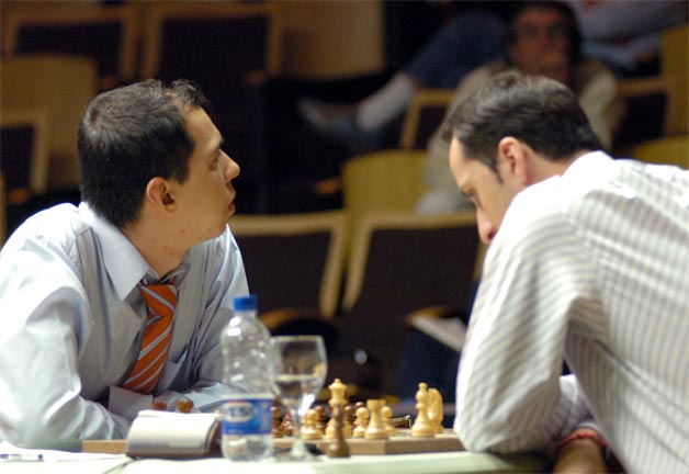 Veselin Topalov vs Rustam Kasimdzhanov (2005)