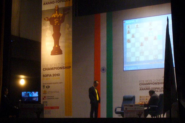 Veselin Topalov vs Viswanathan Anand (2010)