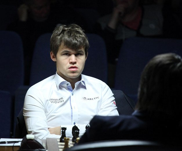 Teimour Radjabov vs Magnus Carlsen (2013) Savoy Ruffle